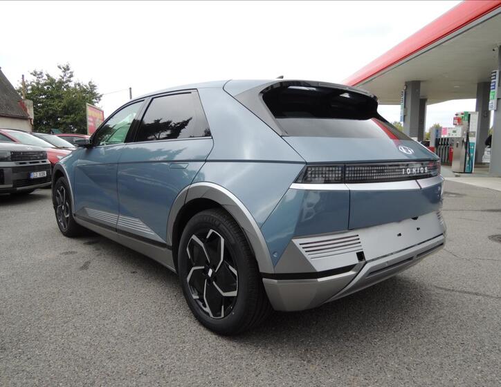 Hyundai Ioniq 5 7