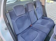 Peugeot 206 11