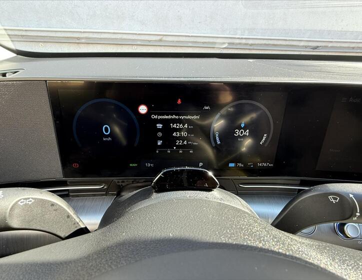 Hyundai Kona 8