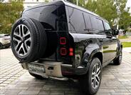 Land Rover Defender 8