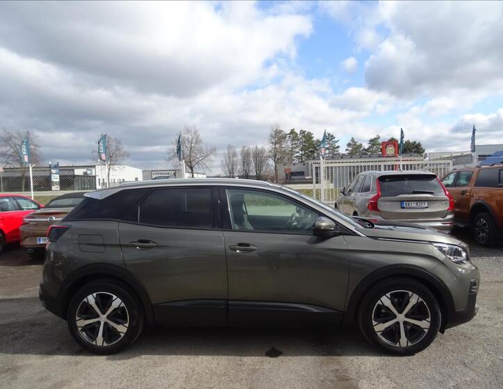 Peugeot 3008 12