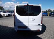 Ford Transit Custom 10