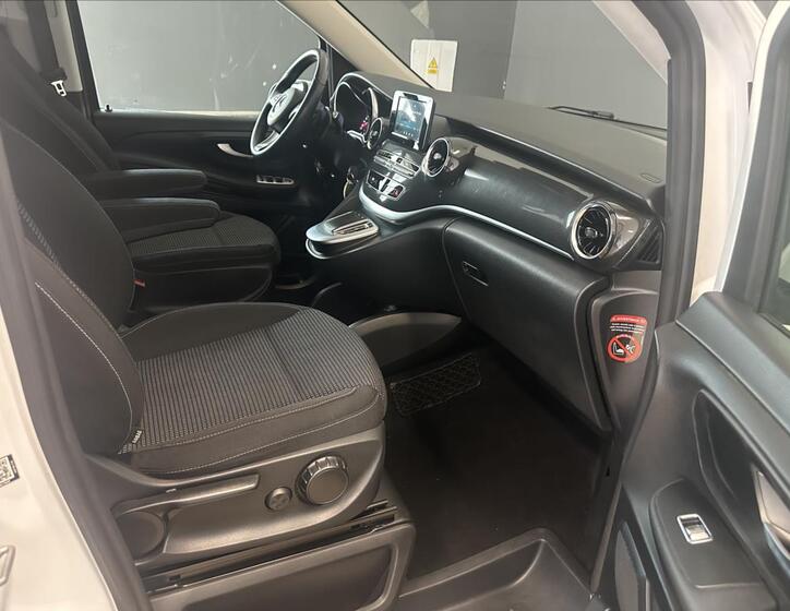 Mercedes-Benz Třídy V 17