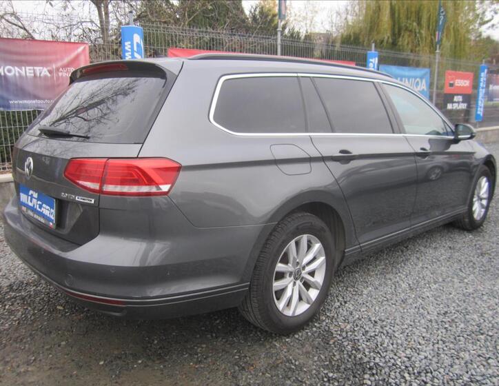 Volkswagen Passat 4