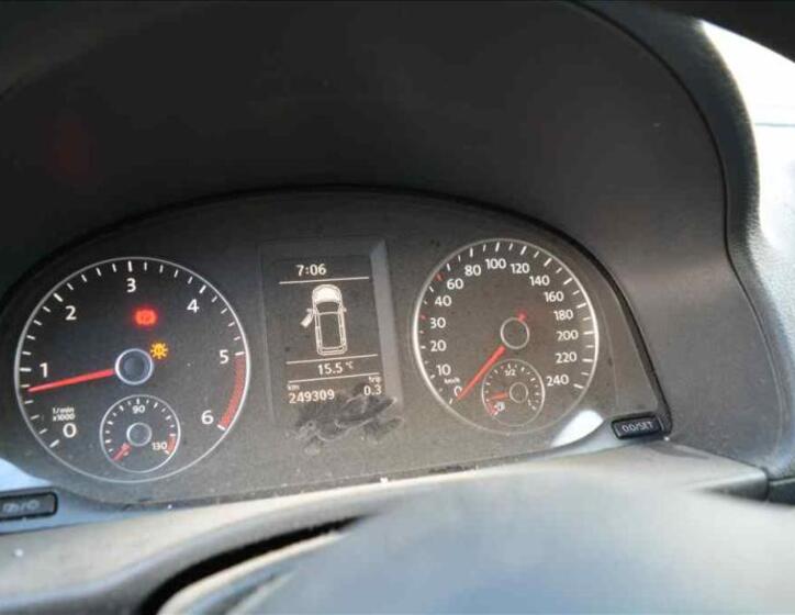 Volkswagen Caddy 16