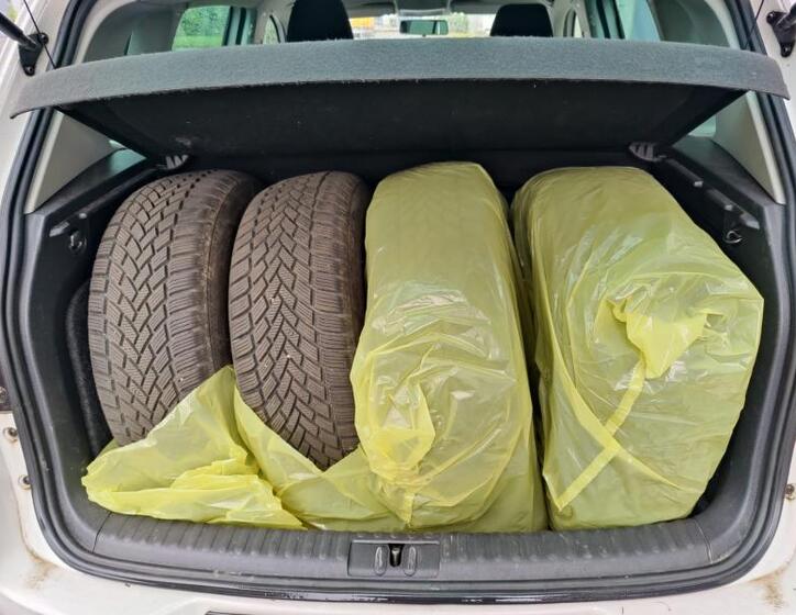 Volkswagen Tiguan 8