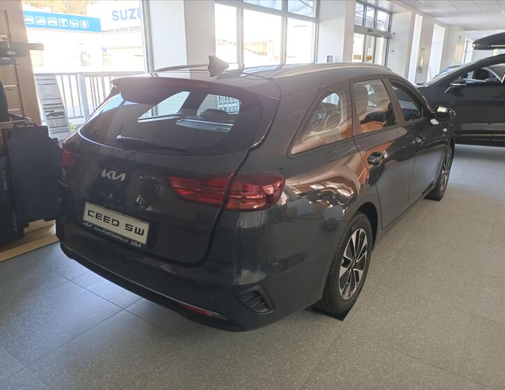 KIA Ceed 5