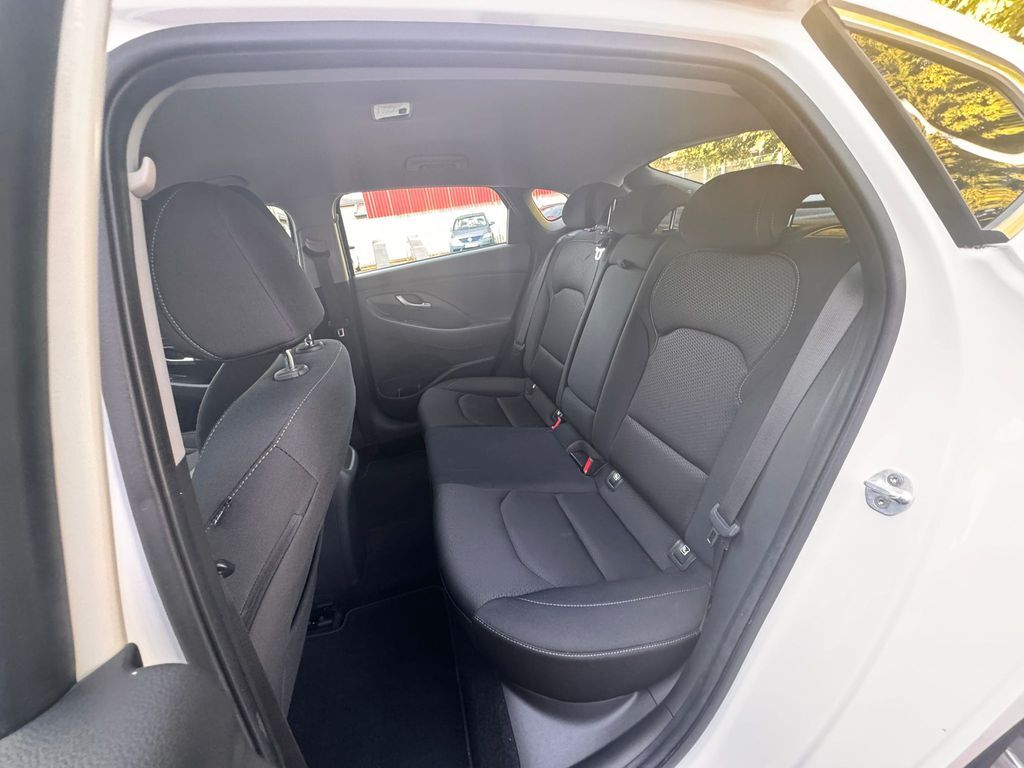 Hyundai i30 11