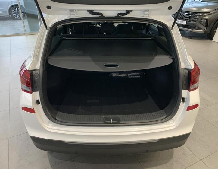 Hyundai i30 10