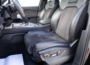 Audi Q7 21
