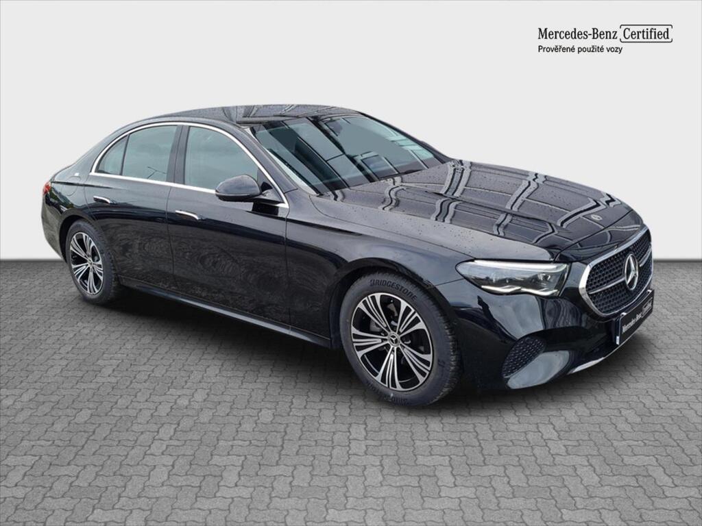 Mercedes-Benz Třídy E 7