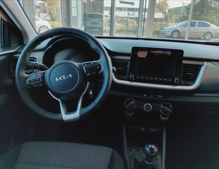 KIA Stonic 4