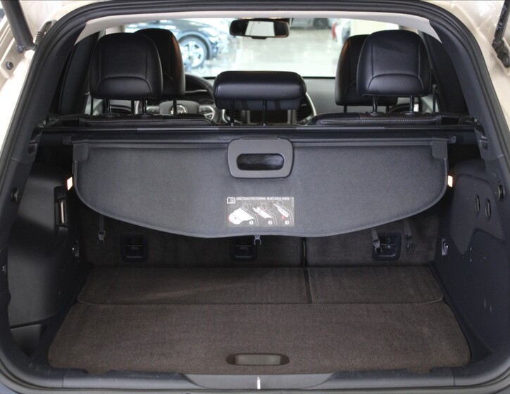 Jeep Cherokee 28
