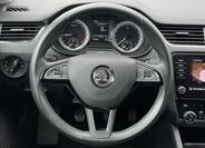 Škoda Octavia 8
