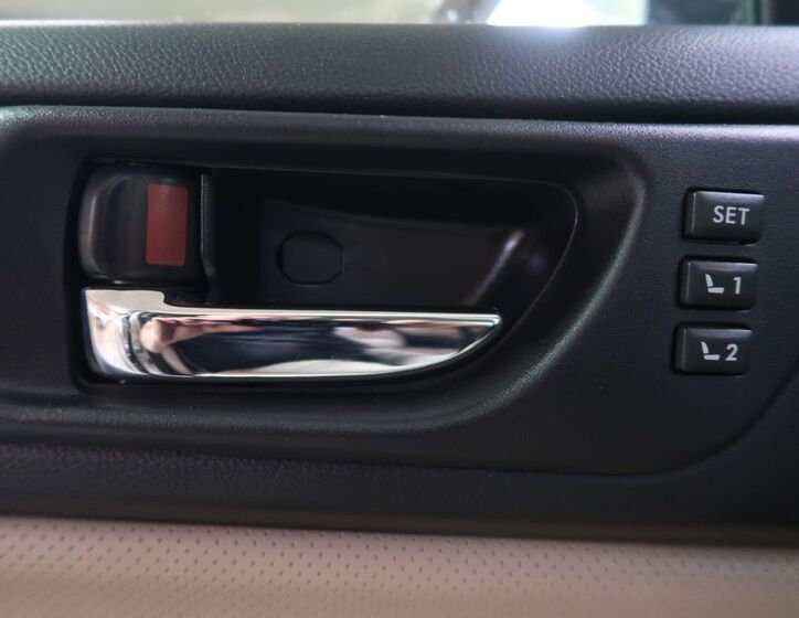 Subaru Outback 24