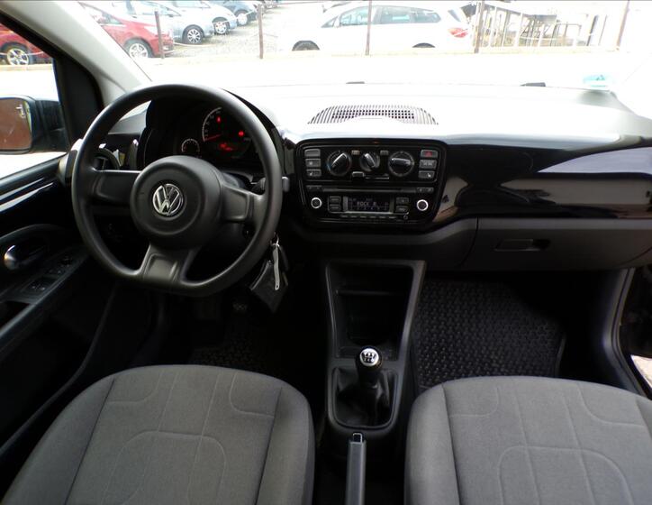 Volkswagen up! 17