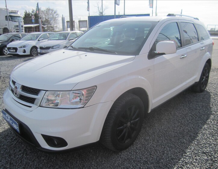 Fiat Freemont 1