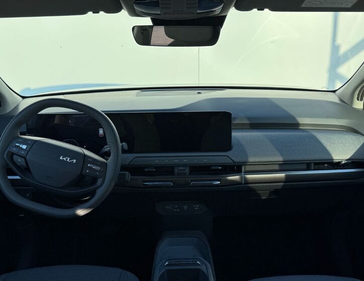 KIA EV3 9