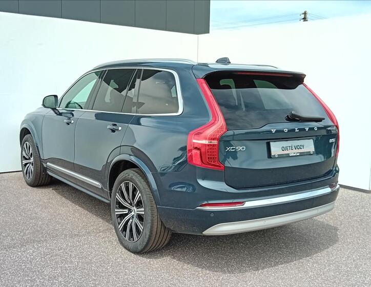 Volvo XC90 9