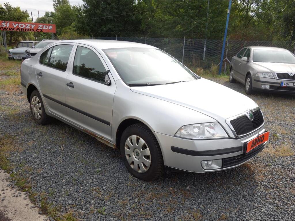 Škoda Octavia 1