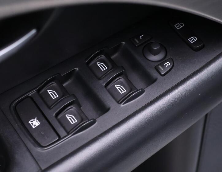 Volvo V70 17