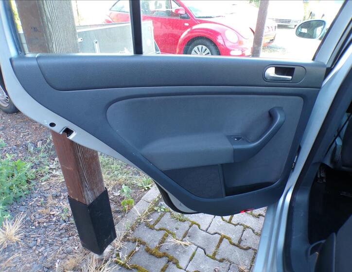 Volkswagen Golf Plus 20