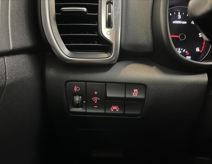 KIA Sportage 17