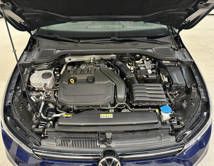 Volkswagen Golf 35