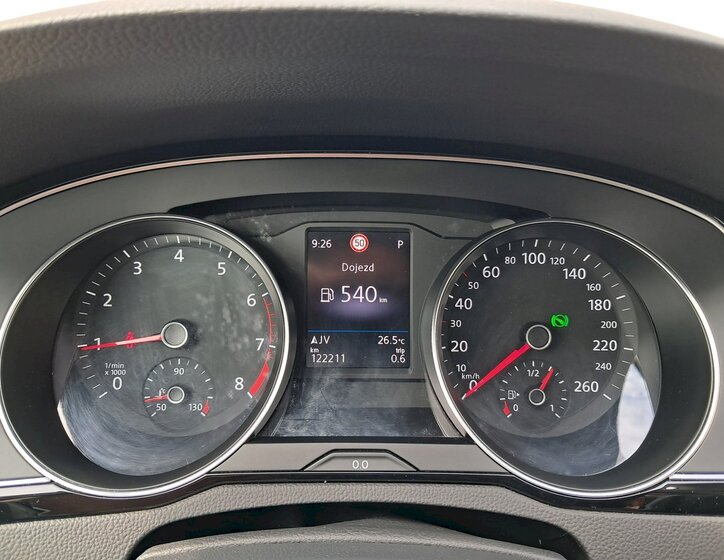 Volkswagen Passat 9