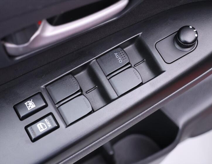 Suzuki SX4 15