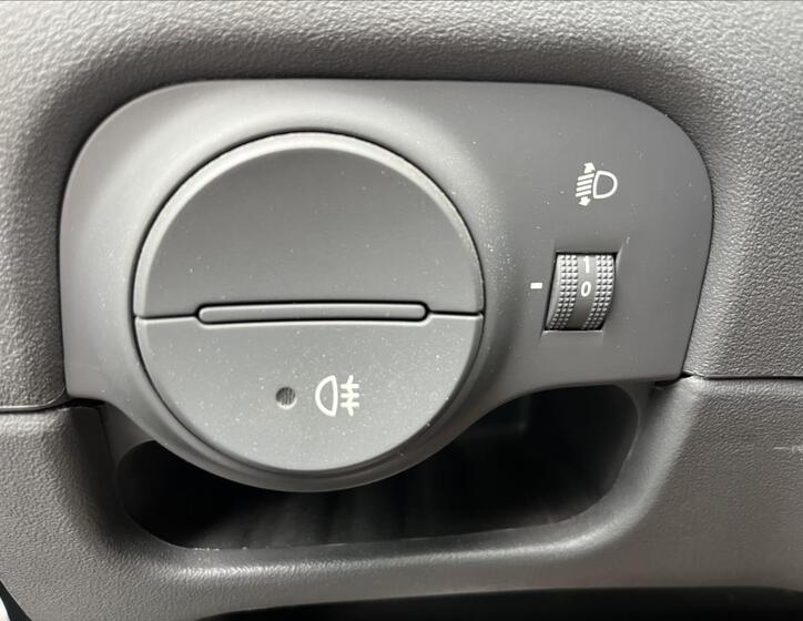 KIA Rio 23
