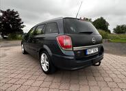 Opel Astra 8