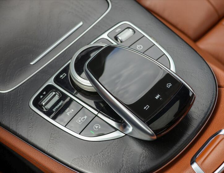 Mercedes-Benz Třídy E 35