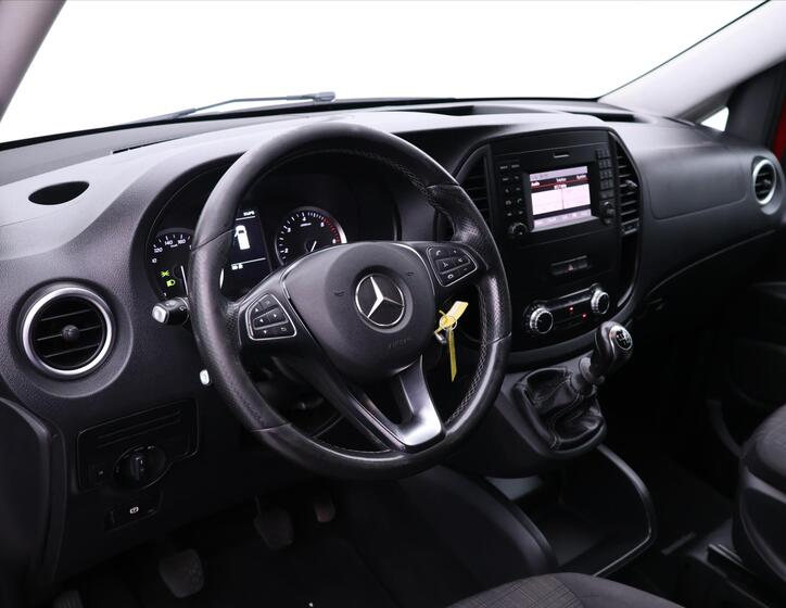 Mercedes-Benz Vito 29