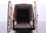 Volkswagen Crafter 9