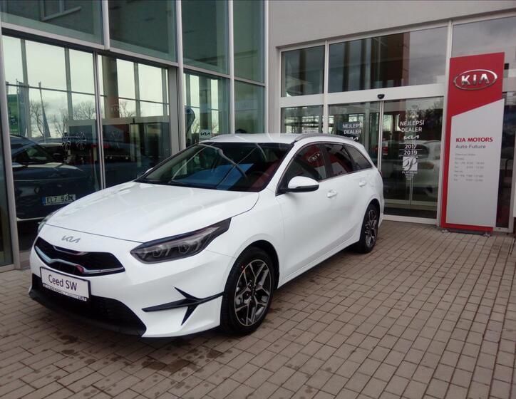 KIA Ceed 1