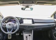 Volkswagen Golf 34