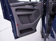 Ford Transit Custom 11