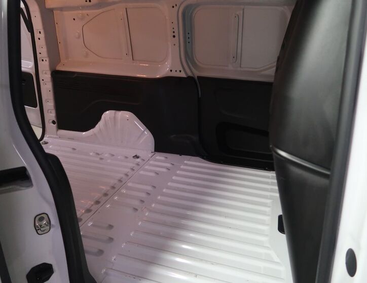 Toyota ProAce 11