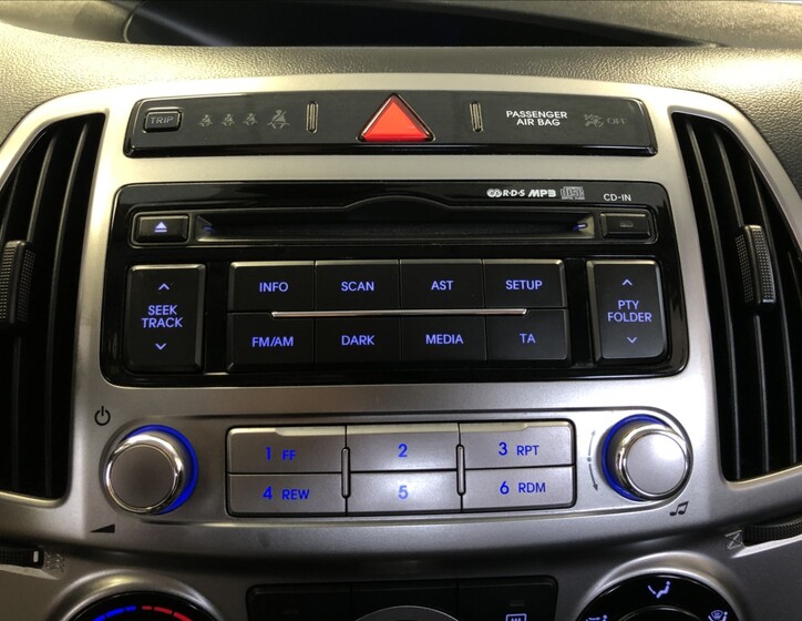 Hyundai i20 23