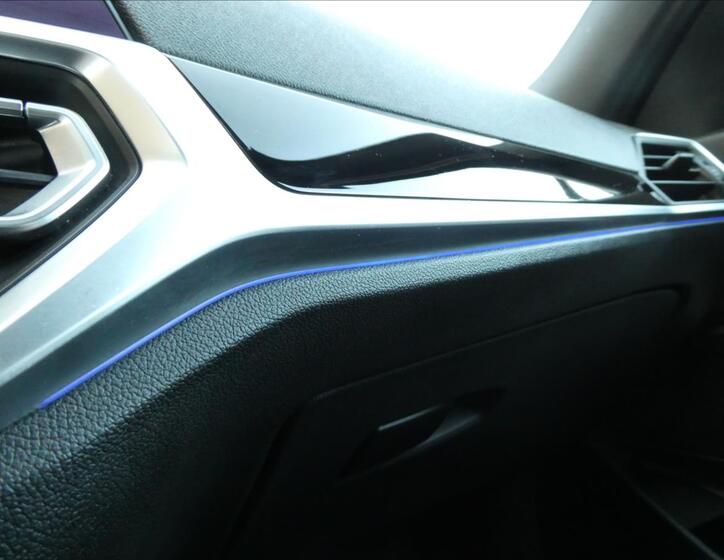 BMW Řada 3 37
