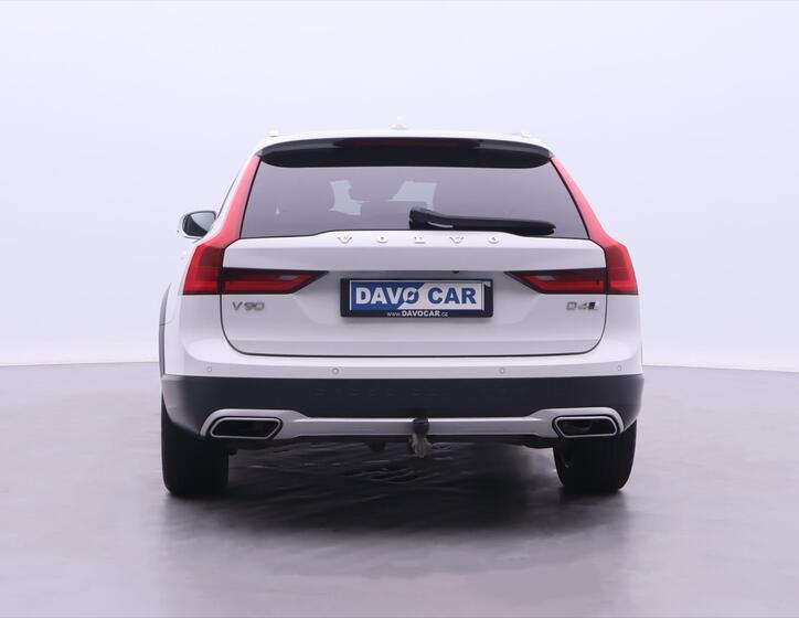 Volvo V90 6