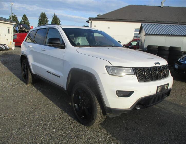 Jeep Grand Cherokee 6