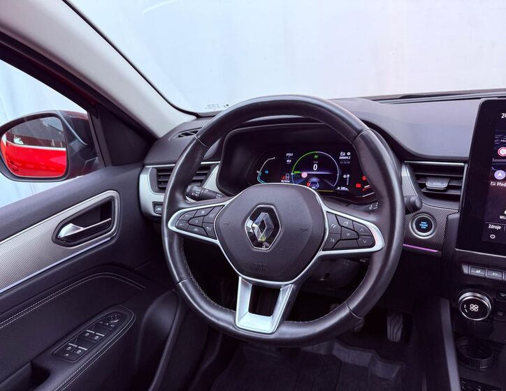 Renault Arkana 16