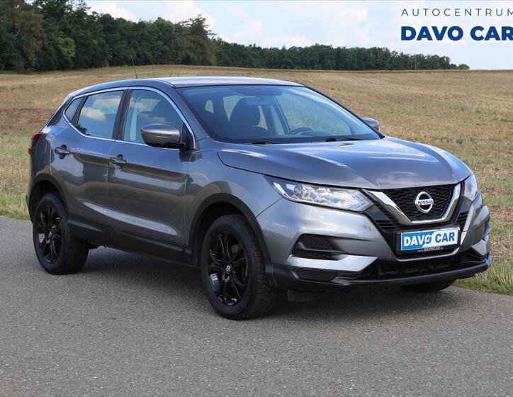 Nissan Qashqai 1