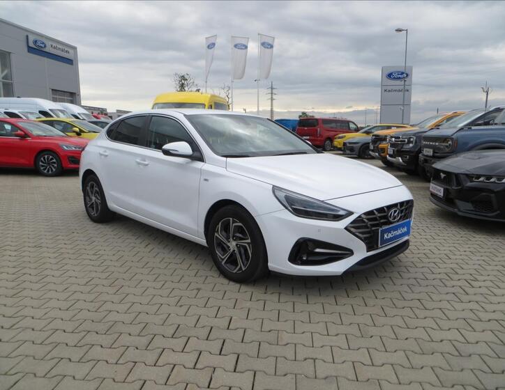 Hyundai i30 8