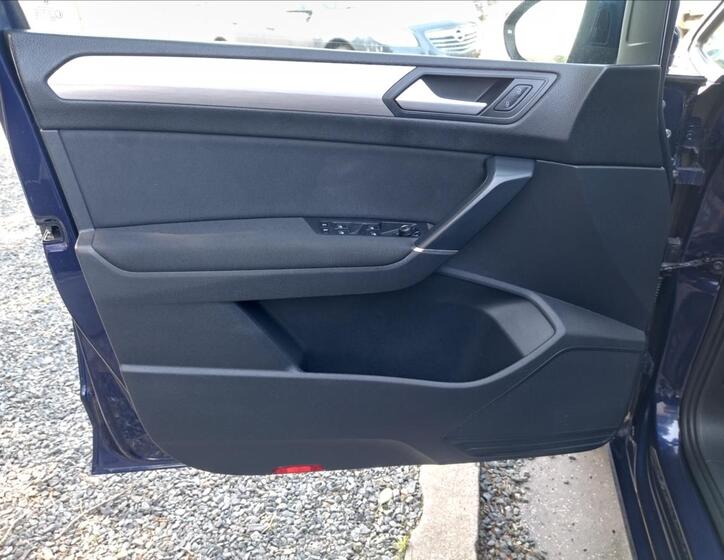 Volkswagen Touran 24