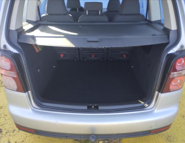 Volkswagen Touran 18