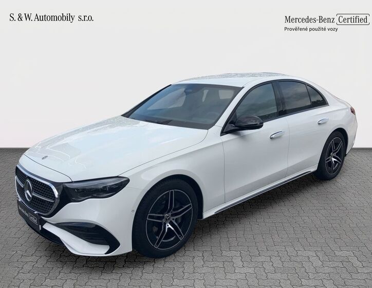 Mercedes-Benz Třídy E 1