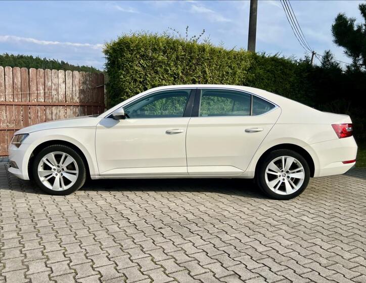 Škoda Superb 2